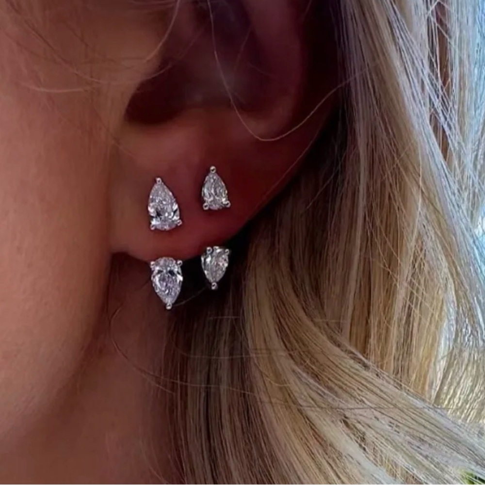 Elegant Silver Teardrop Earrings
